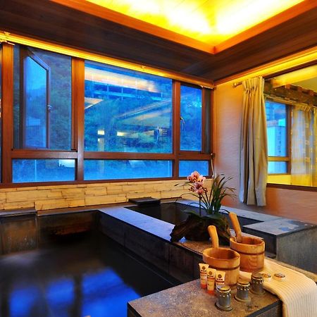 Chief Villa Hot Spring Resort Женай Екстер'єр фото