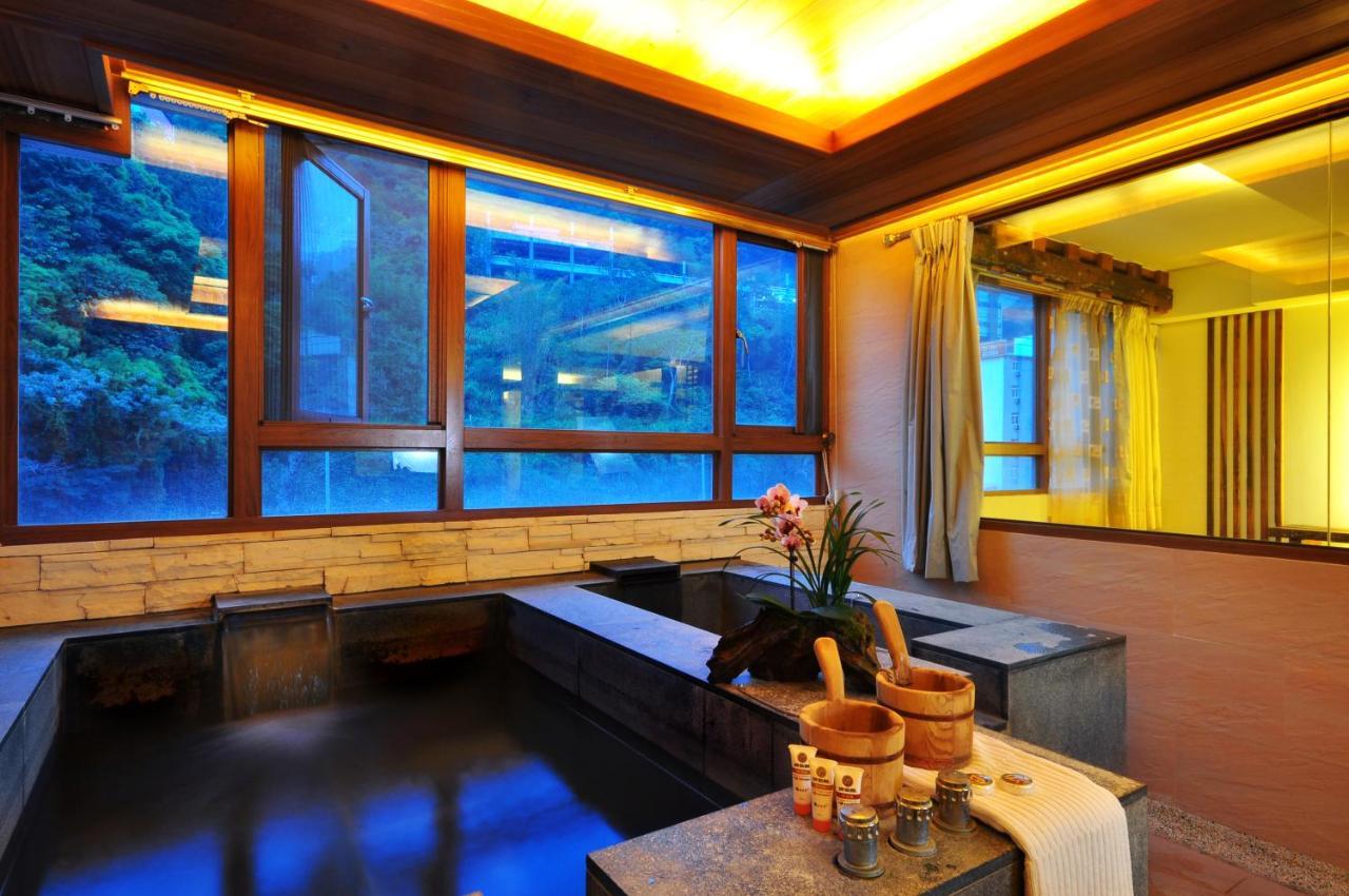 Chief Villa Hot Spring Resort Женай Екстер'єр фото